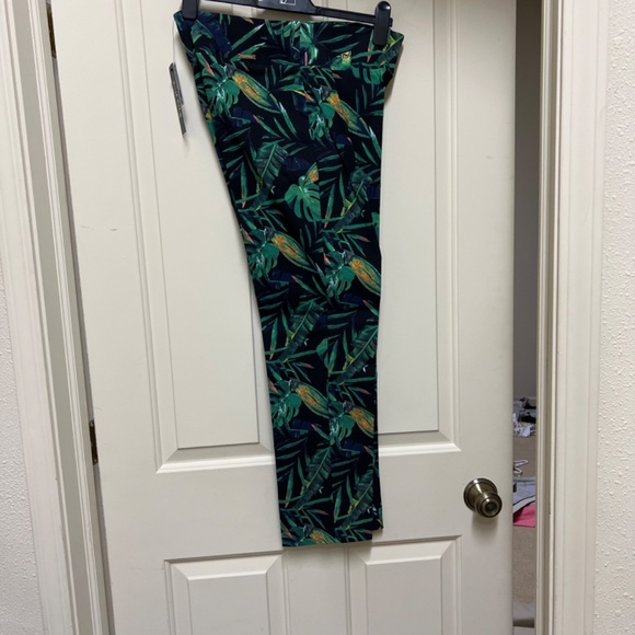 Pants - Picture 3 of 5